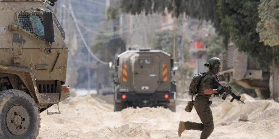 جيش الاحتلال: هاجمنا أكثر من 140 هدفا بغزة.. ومراجعة لجريمة مقهى الشاطئ - لايف نيوز