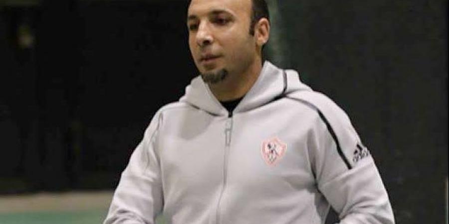 بعد توجيه الشكر له.. أيمن عيد العزيز: في خدمة الزمالك بأي وقت - لايف نيوز