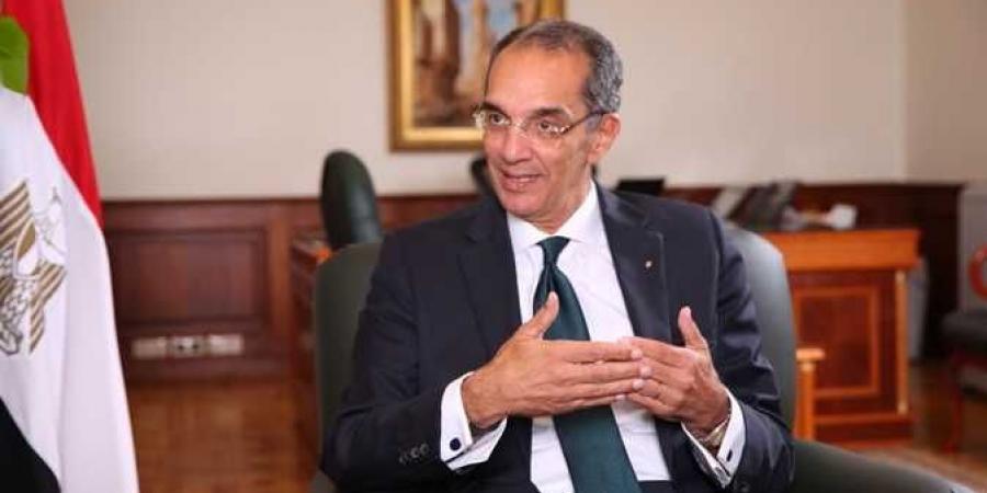 وزير الاتصالات: المصريون يمتلكون وعيا رقميا.. ومصر الأولى إفريقيا في سرعة الإنترنت - لايف نيوز