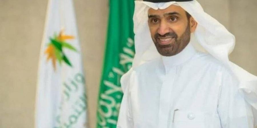 وزير الموارد البشرية: دور إمارة منطقة تبوك في تمكين الشباب عزز التنمية المجتمعية - لايف نيوز
