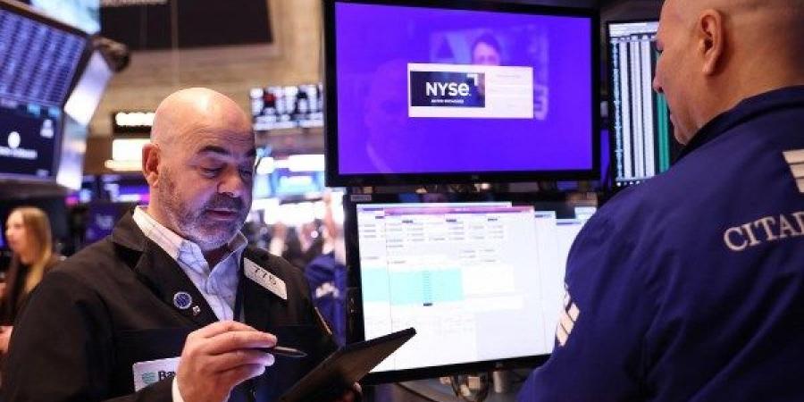 ارتفاع مؤشر داو جونز الصناعي عند الإغلاق مع تخلّي المستثمرين عن قطاع التكنولوجيا - لايف نيوز