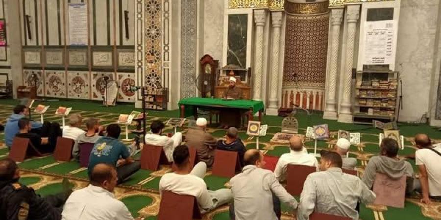 الأوقاف تعقد أكثر من 2963 مجلسًا دعويًا ضمن "مجالس الذاكرين" لقراءة كتاب الأذكار - لايف نيوز