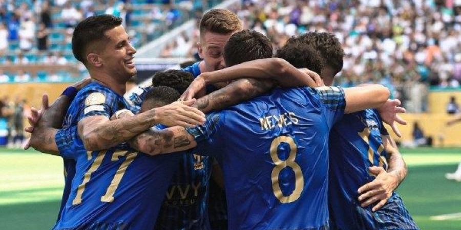 «ضابط شرطة» يدير موقعة الهلال وفلومينينسي في مونديال الأندية - لايف نيوز