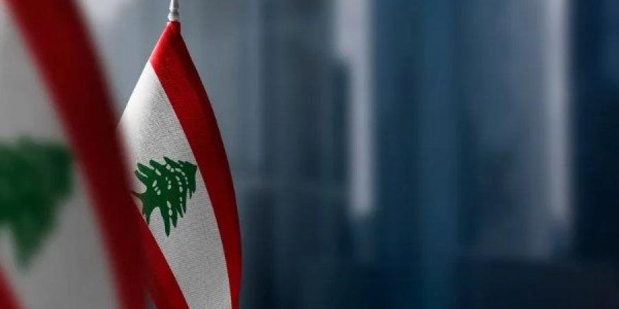 الصحة اللبنانية: قتـ يل و3 جرحى إثر غارة إسرائيلية على سيارة في خلدة قرب مطار بيروت - لايف نيوز