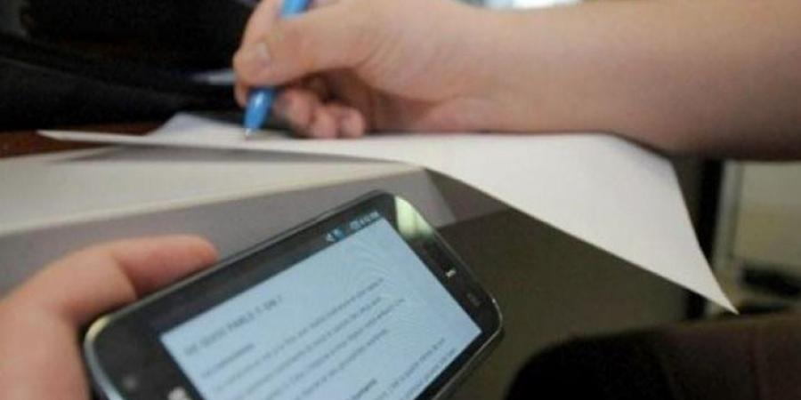 القبض على أدمن صفحتين لتسريب امتحانات الثانوية العامة - لايف نيوز