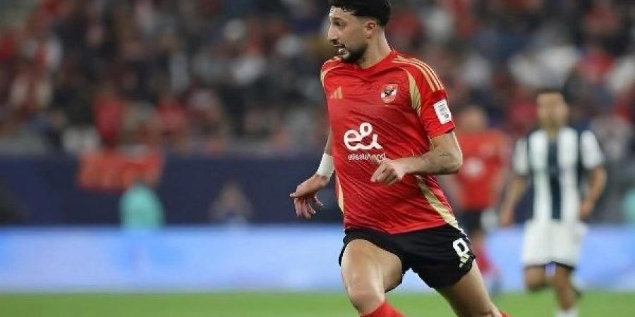 أحمد حسن: عرضنا على وسام أبو علي زيادة راتبه لـ 2 مليون دولار سنويًا - لايف نيوز