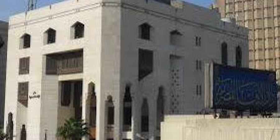 ما حكم من يخفي معلومات عن شريكه فى العمل؟.. أمين الفتوى يجيب - لايف نيوز