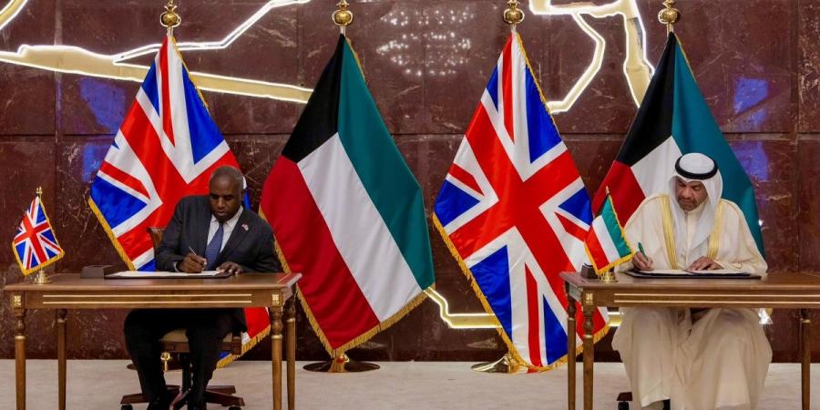 جولة الحوار الاستراتيجي الكويتي البريطاني تتوج بتوقيع 3 اتفاقيات محورية - لايف نيوز