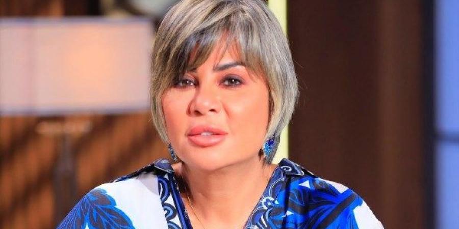 عقدت ستات كتير| مفيدة شيحة: نادية الجندي معندهاش نفسنة.. ورد ناري للأخيرة - لايف نيوز
