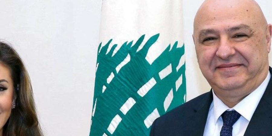 الرئيس عون سلم المبعوث الأمريكي توم باراك أفكارا لبنانية لحل شامل - لايف نيوز