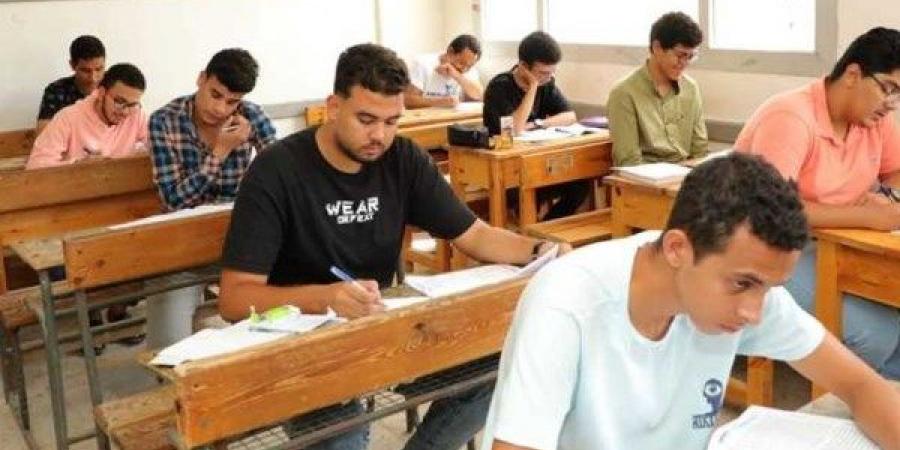هل انتهى دور مكتب التنسيق لطلاب الثانوية العامة؟..كاتب يوضح - لايف نيوز