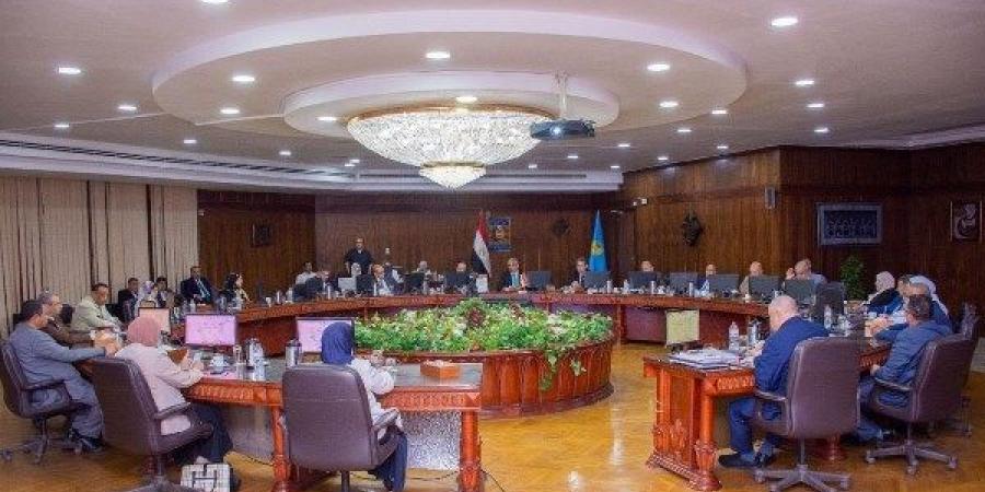 ترقية 26 عضوا بهيئة التدريس وتعيين 10 مدرسين بجامعة طنطا - لايف نيوز
