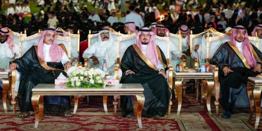السواط يتفقد تلال الباحة ويدشن مهرجان العقيق - لايف نيوز